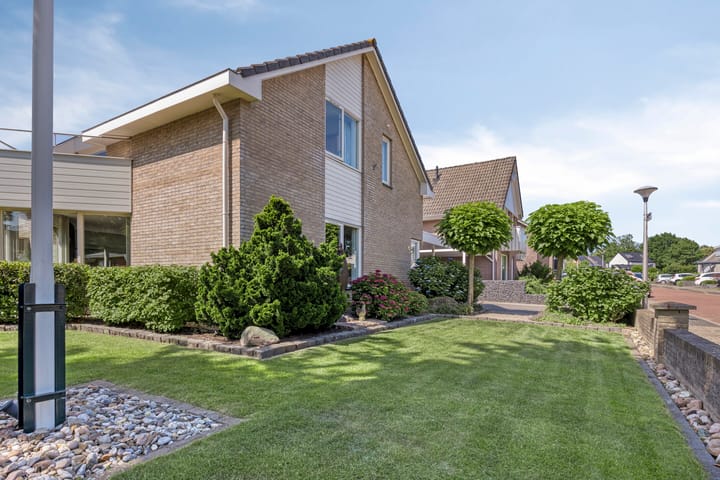 Foto 34 van Marthalaan 22