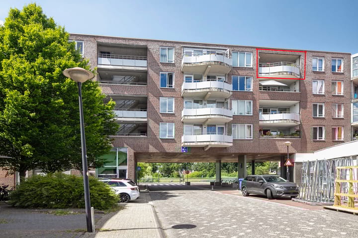 Foto 28 van Regenboog 32