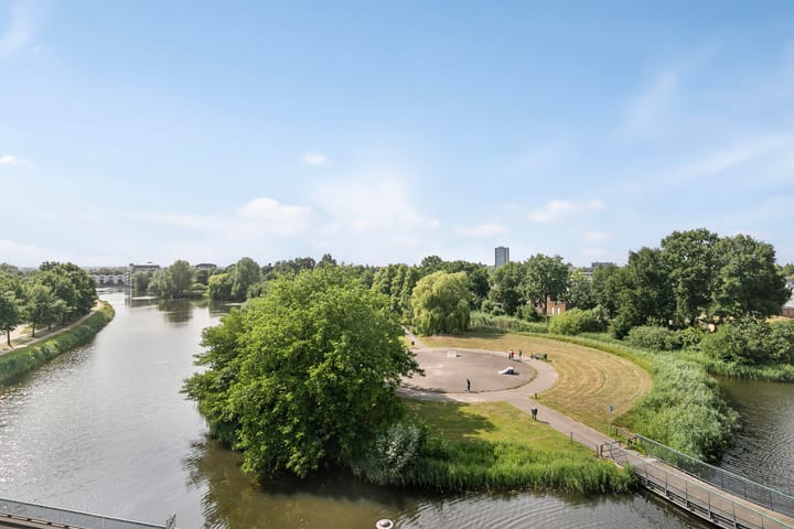 Foto 3 van Regenboog 32