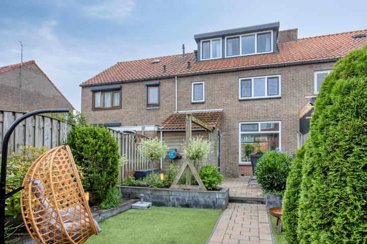 Foto 4 van Bloemstraat 15