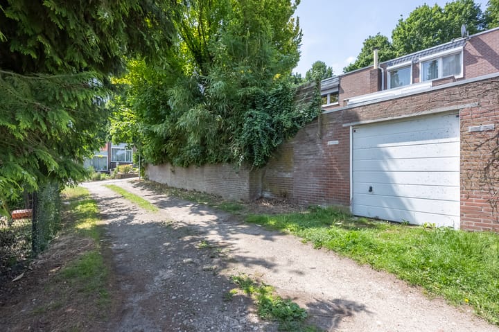 Foto 24 van Hagenroderstraat 39