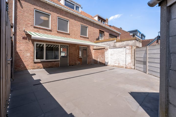 Foto 28 van Christiaan Huygensstraat 48-B