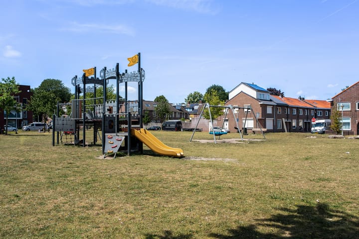 Foto 31 van Christiaan Huygensstraat 48-B