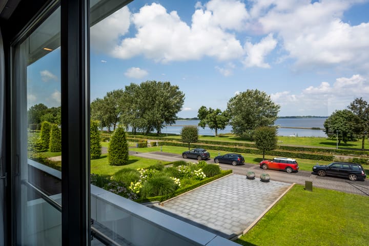 Foto 18 van IJsselmeerweg 61