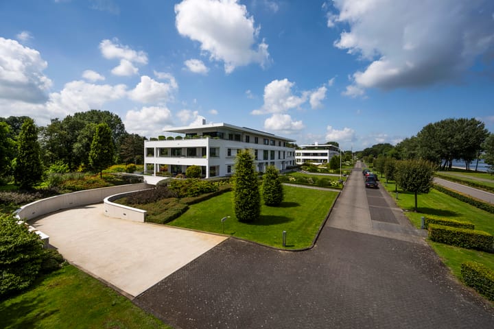 Foto 22 van IJsselmeerweg 61