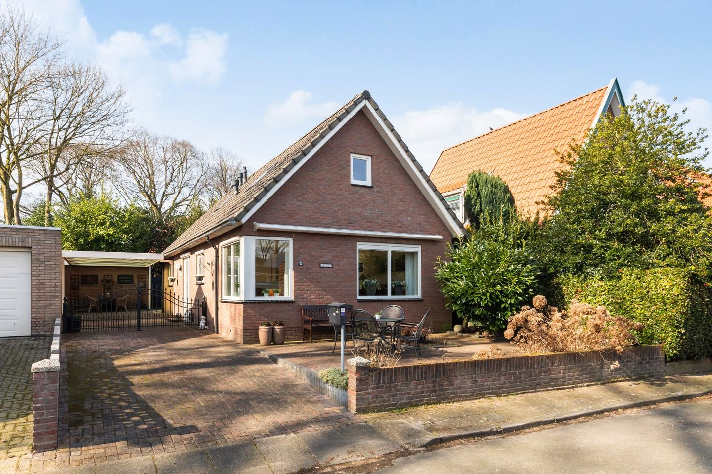 Foto 1 van Badhuisweg 3