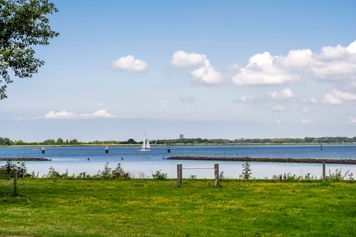 Foto 26 van IJsselmeerweg 61