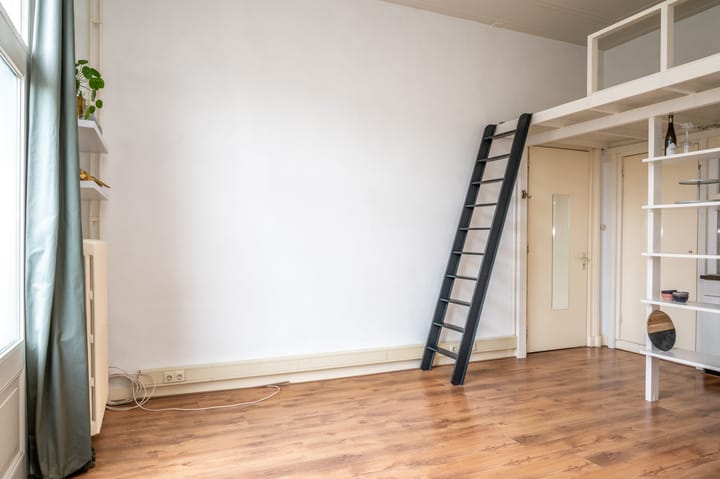 Foto 9 van St. Annastraat 21