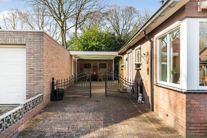 Foto 7 van Badhuisweg 3