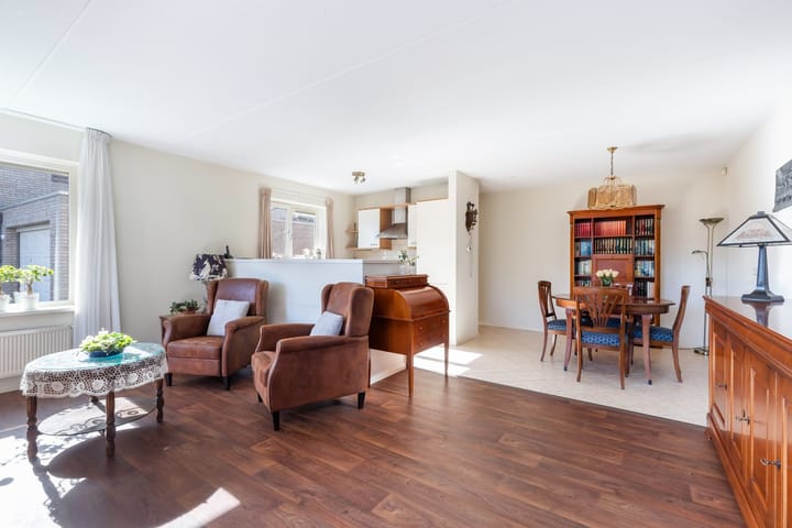 Foto 15 van Badhuisweg 3