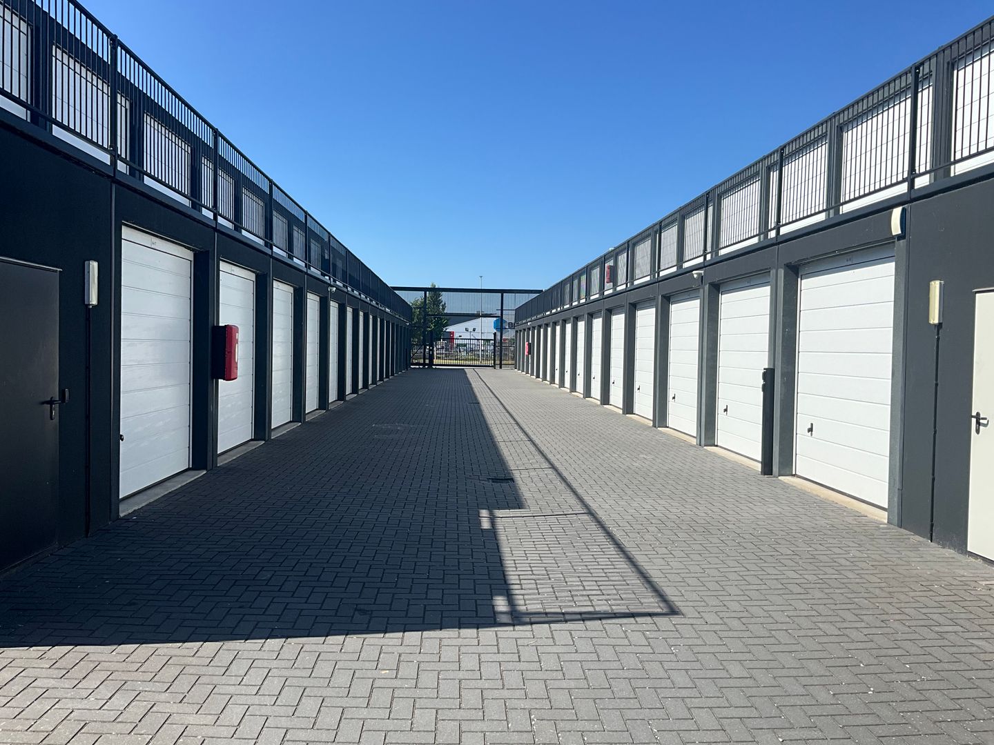 View photo 3 of Polderweg 14-48