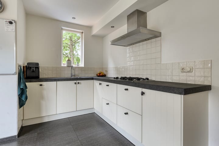 Foto 18 van Nic Beetsstraat 18