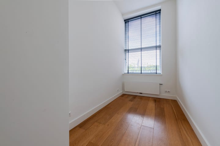 Foto 17 van Antonlaan 185-D