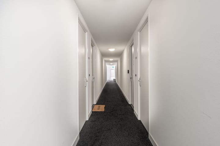 Foto 6 van Hoofdweg 678-J