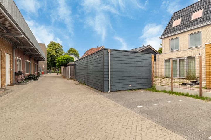 Foto 22 van Hoofdweg 678-J