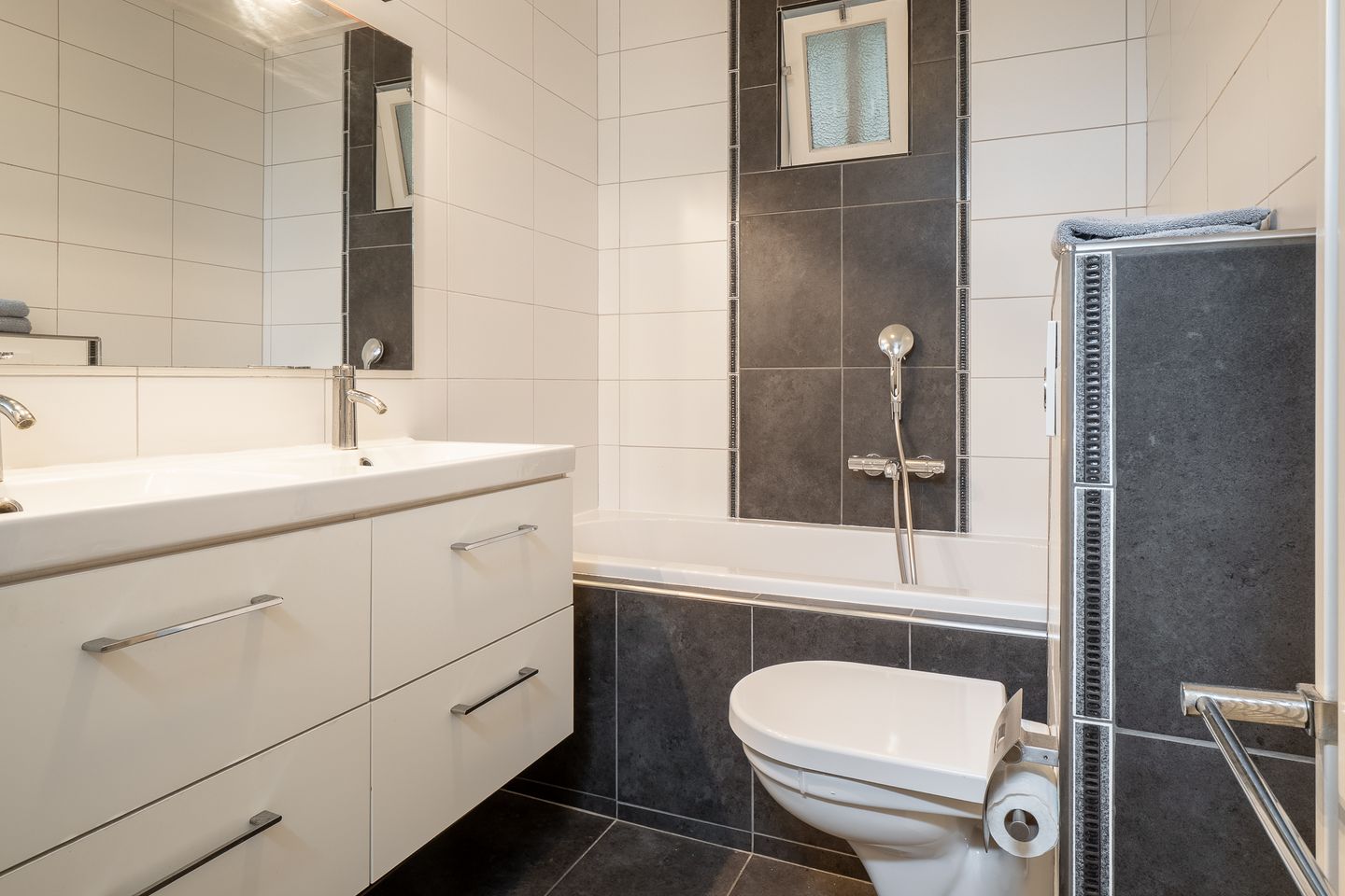 Foto 25 van Eduard Flipsestraat 6