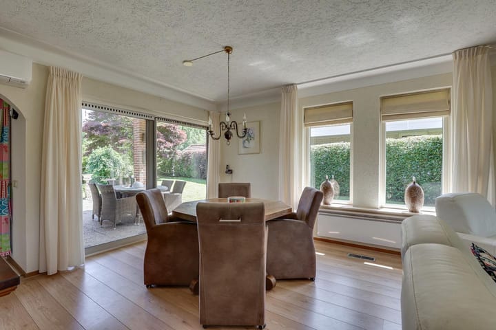 Foto 6 van Liezenweg 6