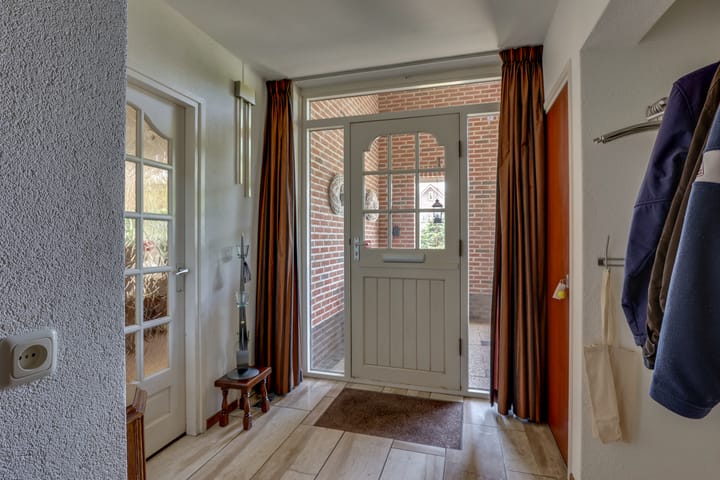 Foto 11 van Liezenweg 6