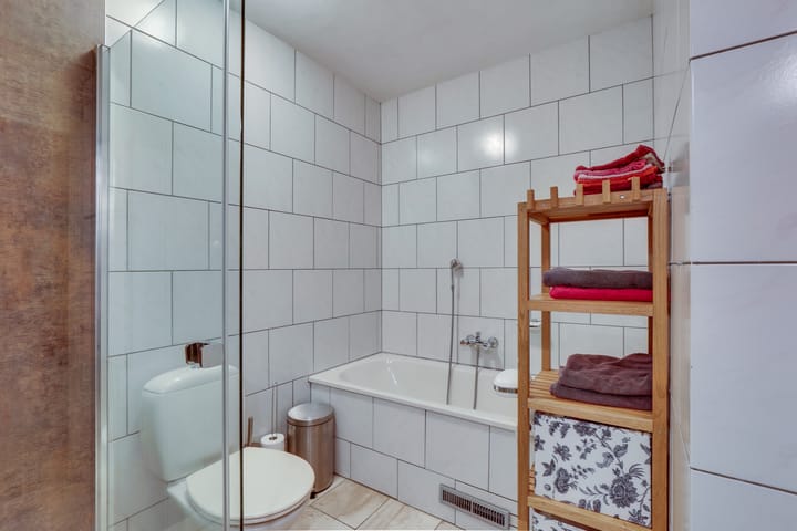 Foto 15 van Liezenweg 6