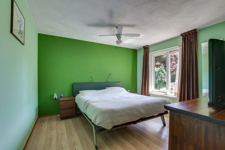 Foto 16 van Liezenweg 6