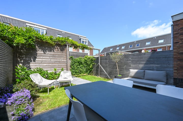 Foto 22 van George Seferislaan 14