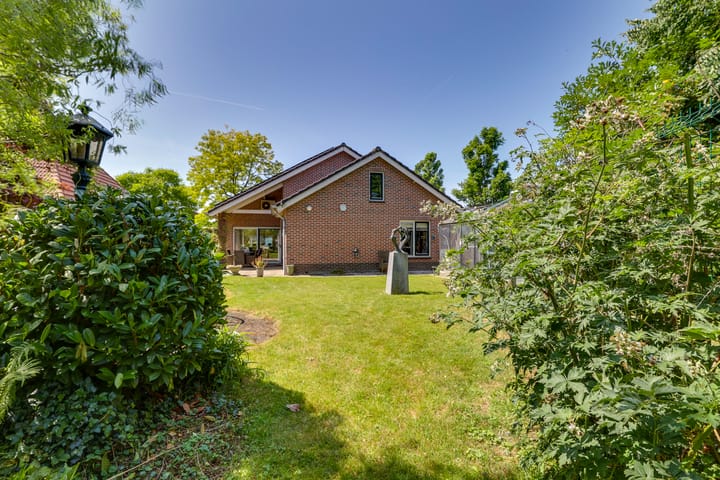 Foto 40 van Liezenweg 6