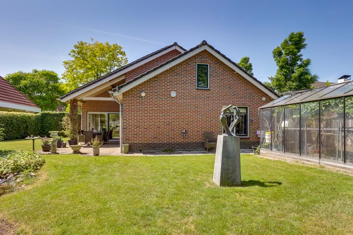 Foto 41 van Liezenweg 6