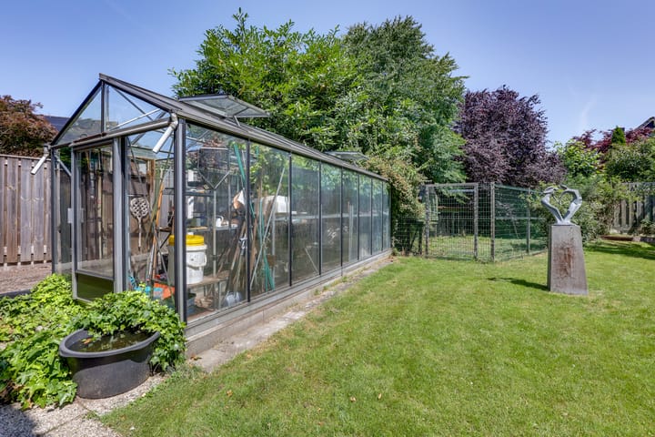 Foto 42 van Liezenweg 6