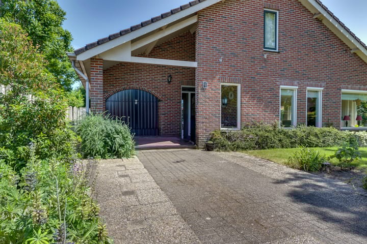 Foto 45 van Liezenweg 6