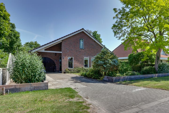 Foto 46 van Liezenweg 6