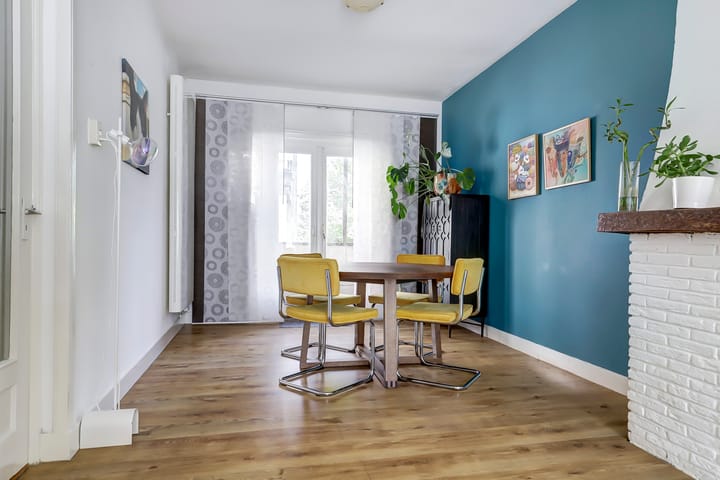 Foto 10 van Laan van Nieuw-Guinea 101-BS