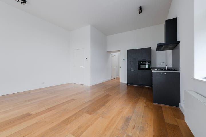 Foto 10 van Antonlaan 185-G