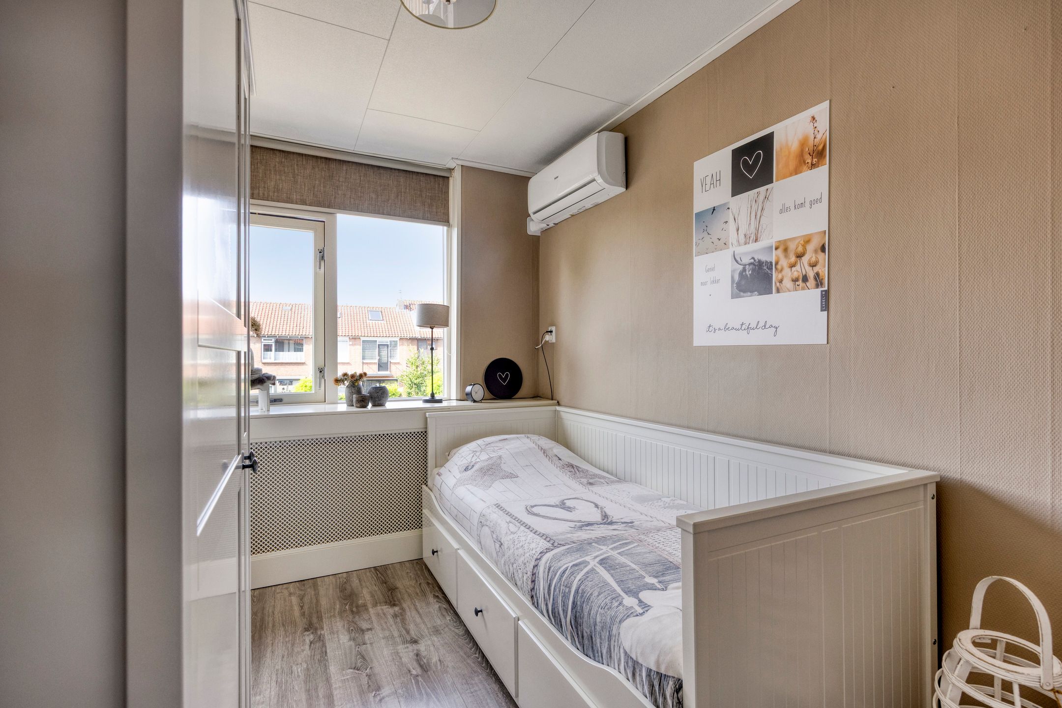 Foto 21 van Stoop van Zwijndrechtstraat 14