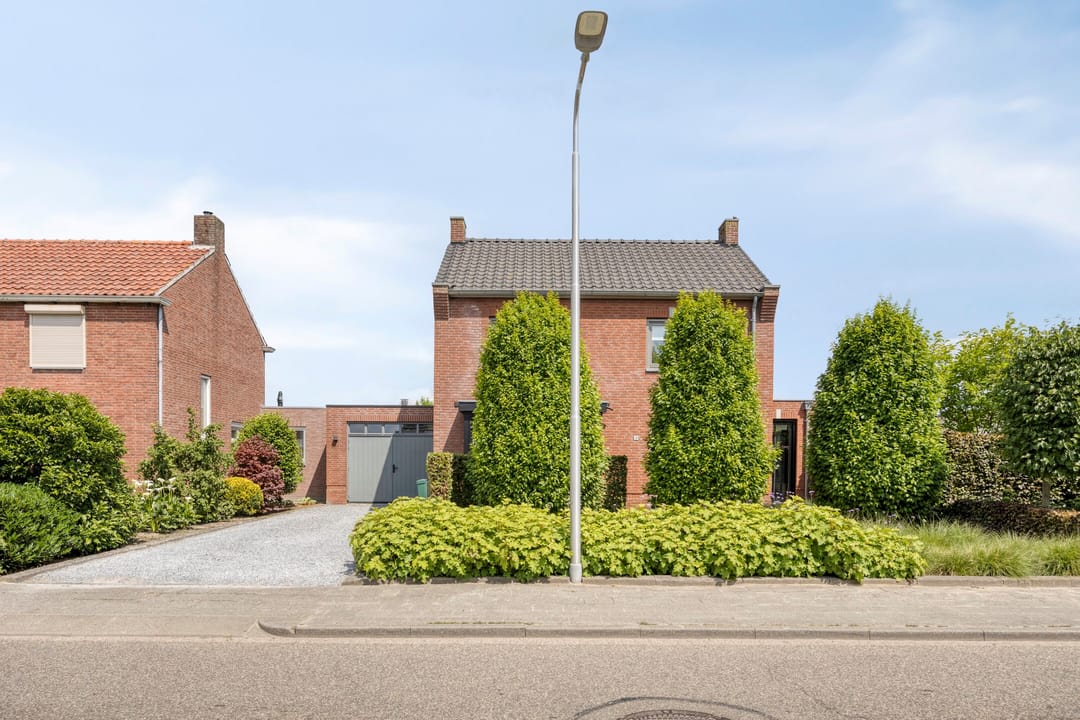 Foto 2 van van Lanschotstraat 19