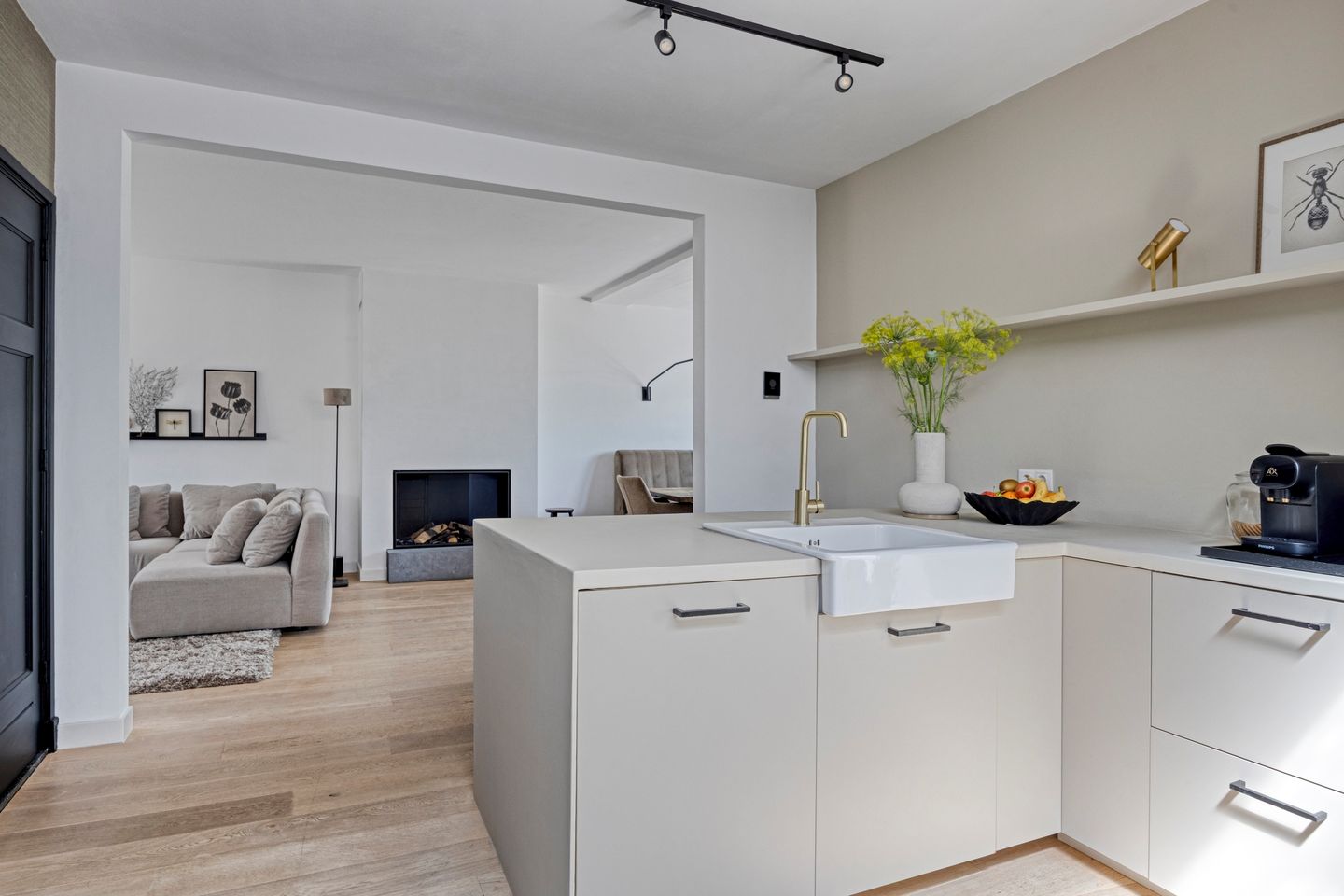 Foto 14 van van Lanschotstraat 19