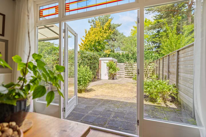 Foto 11 van Charlotte van Montpensierlaan 8