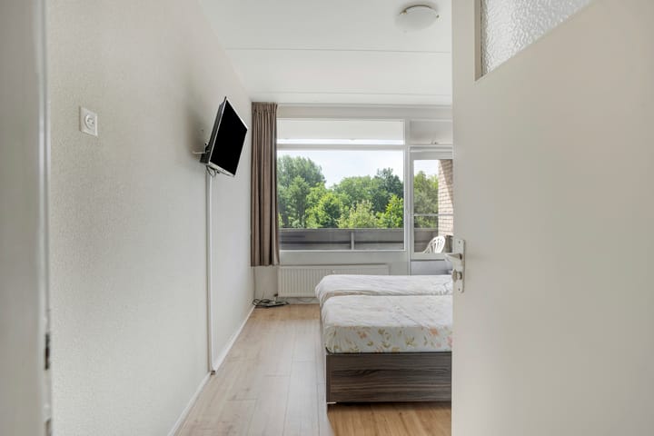 Foto 16 van Claude Monetstraat 40