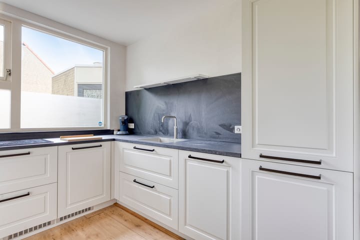 Foto 15 van Calabriëstraat 31