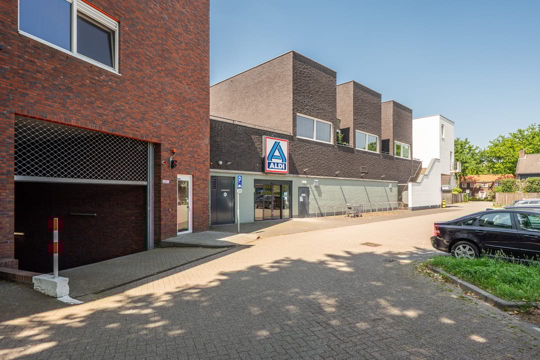 Foto 43 van Heistraat 8-J