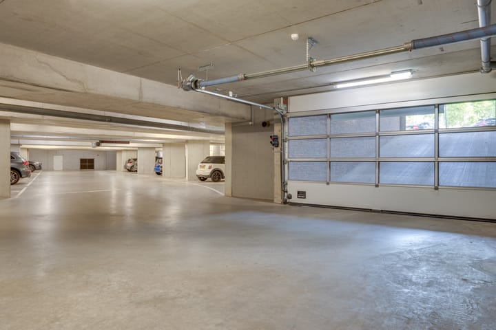 Foto 44 van Heistraat 8-J