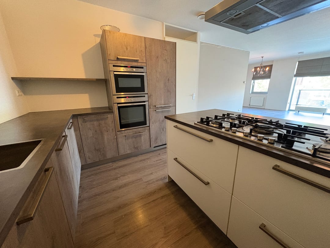 Foto 13 van Jan van Goyenplein 43