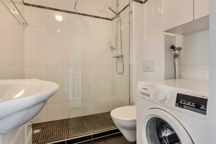 Foto 20 van Dokter van Stratenweg 748