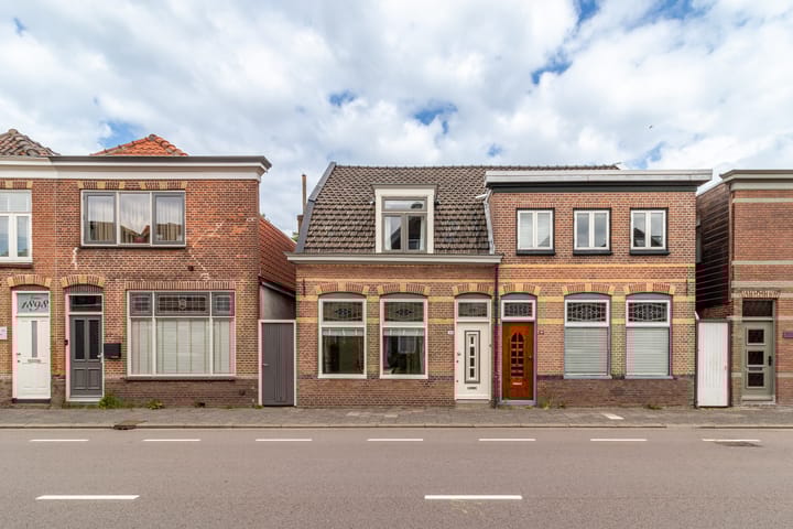 Koopwoningen - huizen te koop in [Funda]