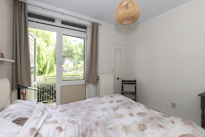 Foto 18 van Molukkenstraat 36