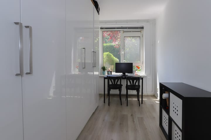 Foto 22 van Molukkenstraat 36