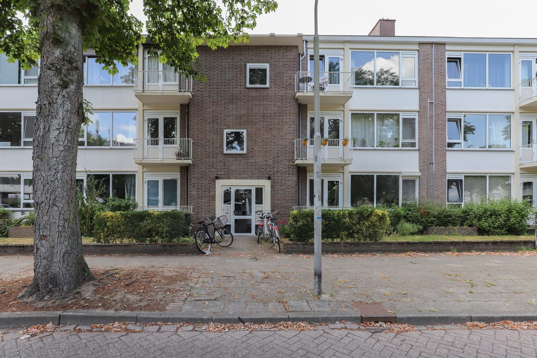 Foto 37 van Molukkenstraat 36