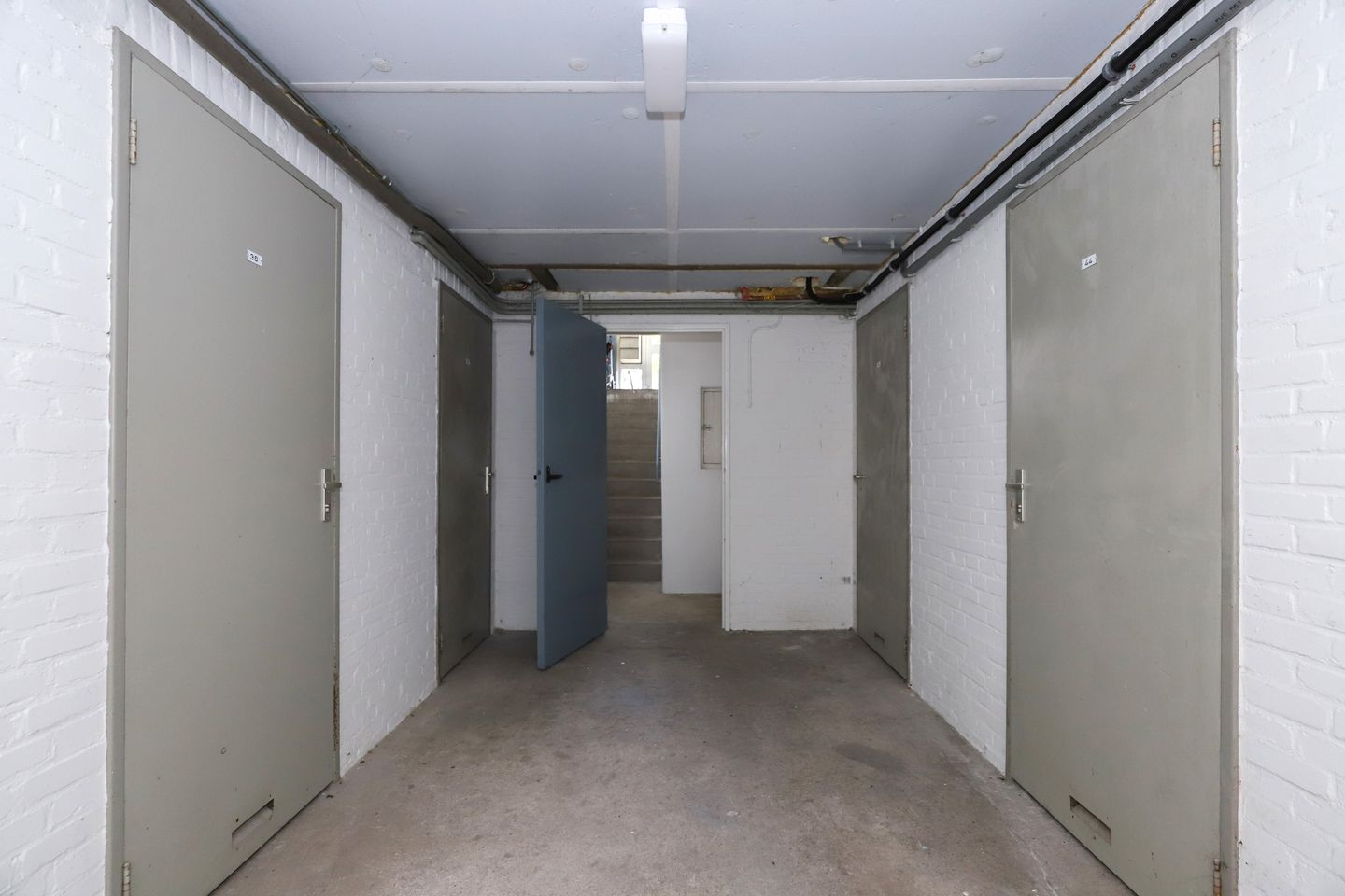 Foto 34 van Molukkenstraat 36