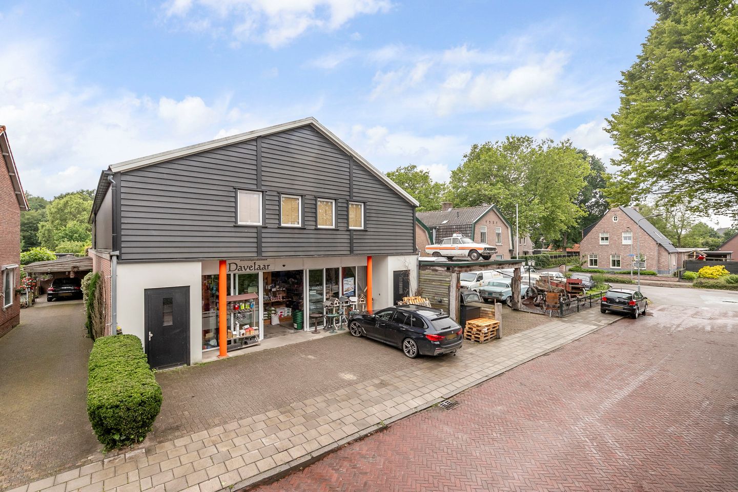 Bekijk foto 1 van Marijkelaan 17
