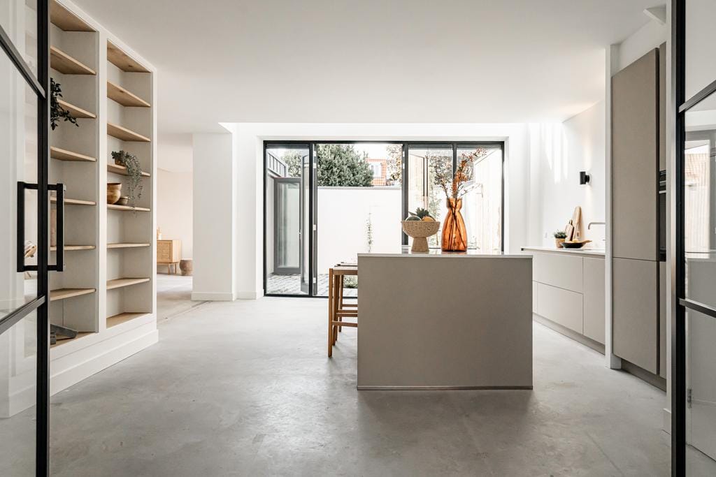 View photo 3 of Assendelverstraat 42-B