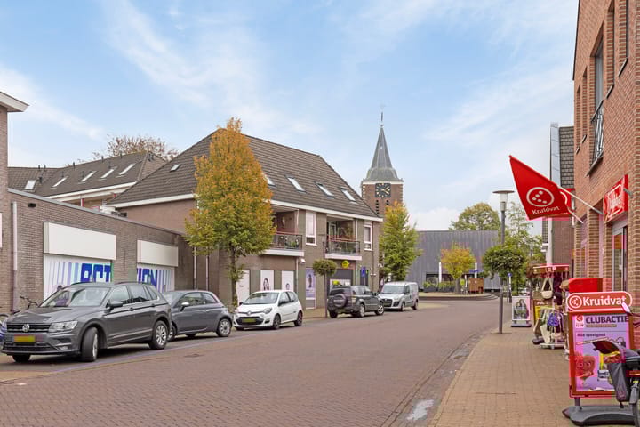 Foto 12 van Doetinchemseweg 14-B